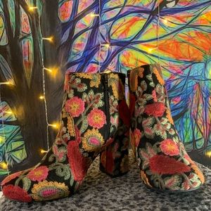 MIA Rosebud Heeled Ankle Boots